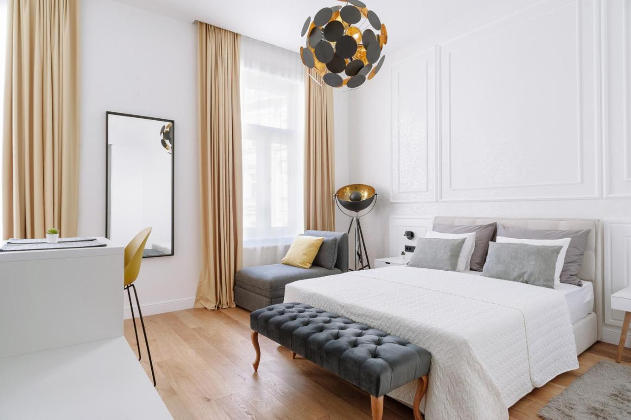 The - Boutique Apartment